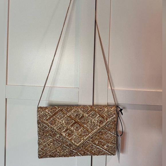 TRUE DECADENCE Envelope Clutch Bag in Gold! - Picture 5 of 7